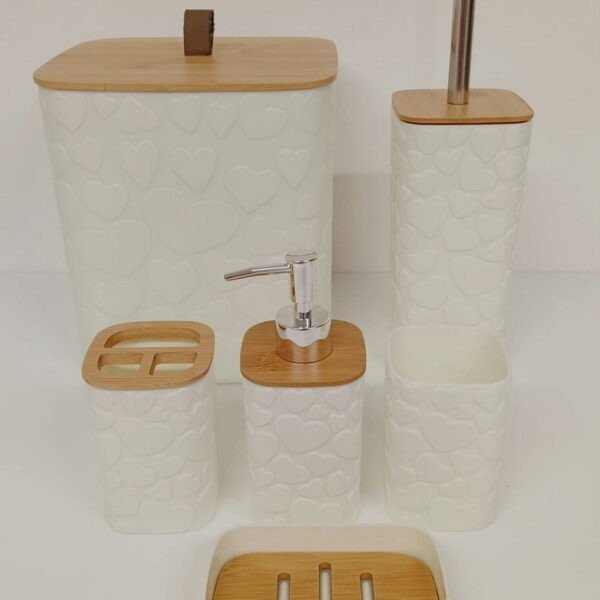 Producto - set p/baño x 6pcs corazones/bambu