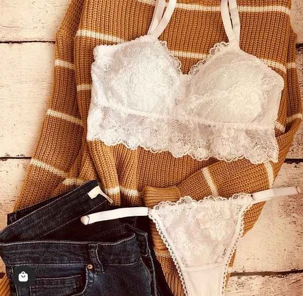 Producto - TOP GIGI (BLANCO, ROSA CRISTAL , BORDO)