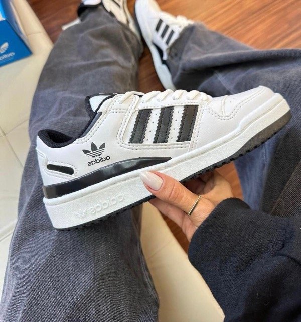 Producto - Adidas Forum - Blanca/Negra