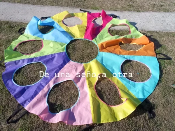 Producto - Paracaídas con huecos