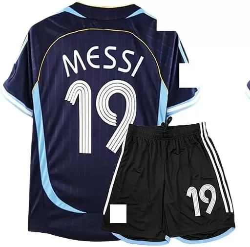 Producto - Kit Camiseta y Short NIÑO Selección Argentina Retro 2006 Messi IMPORTADO