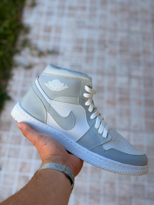 Producto - Jordan high grises