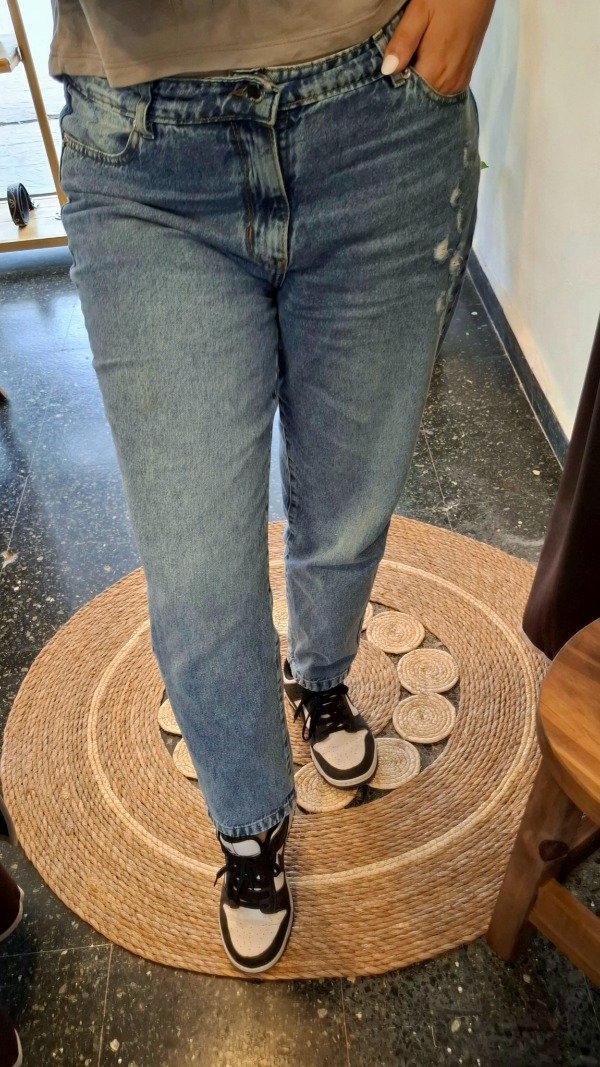 Producto - Jeans Mom Inquieta.