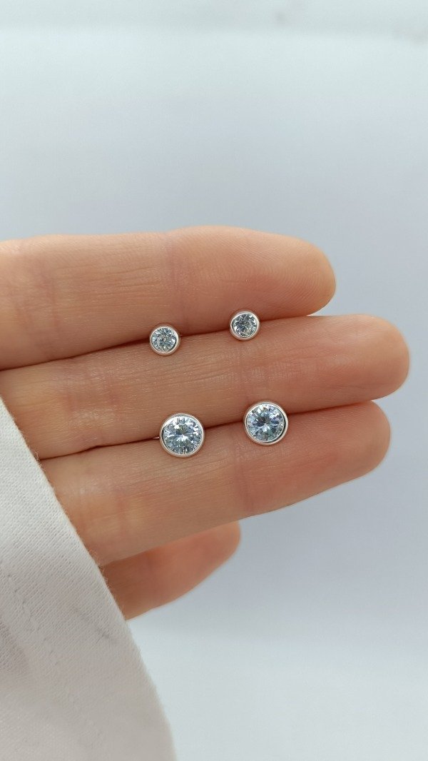 Producto - Aros Cubic Borde Plata (2 tamaños)