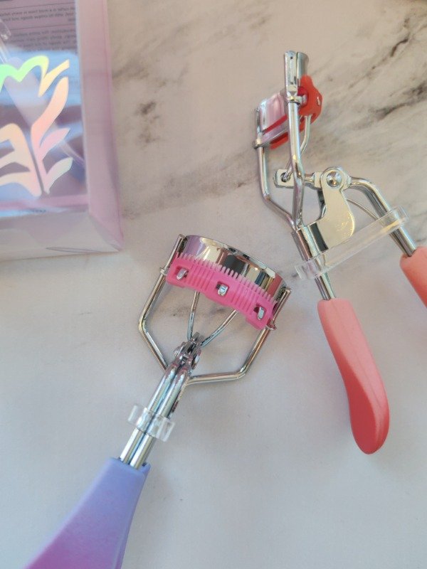 Producto - Arqueador de pestañas con cepillito