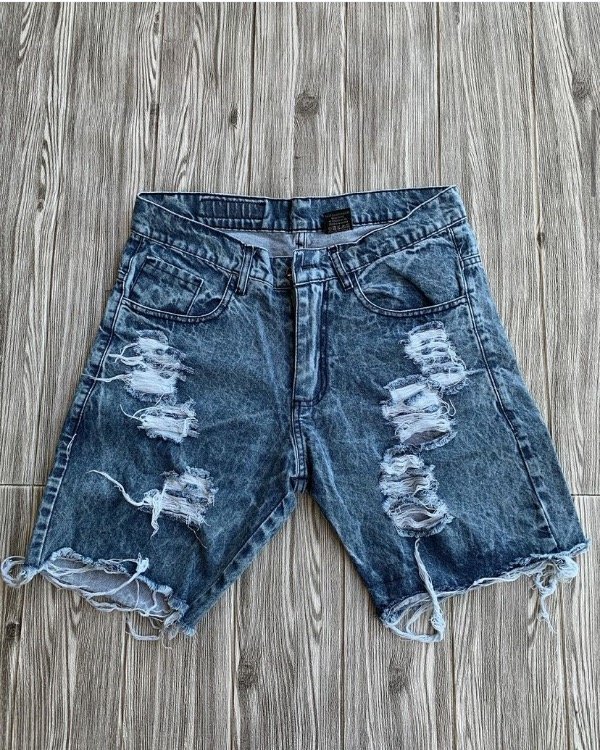 Producto - BERMUDA CON ROTURA
