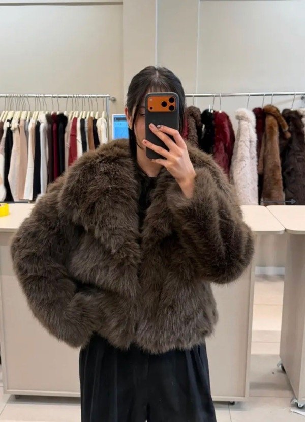 Producto - Tapado Luli de piel sintética chocolate