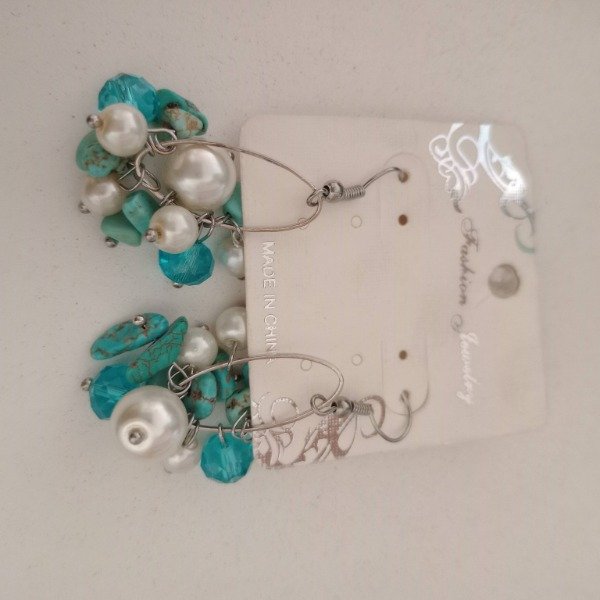 Producto - AROS COLGANTES MOSTACILLAS CELESTE Y BLANCO