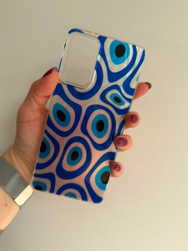 Producto - Case metalizada diseño ojos turcos
