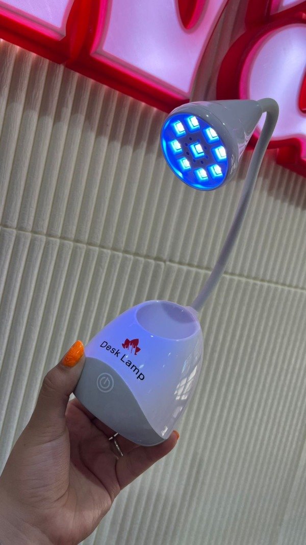 Producto - Lampara Inalambrica para precurado Desk Lamp