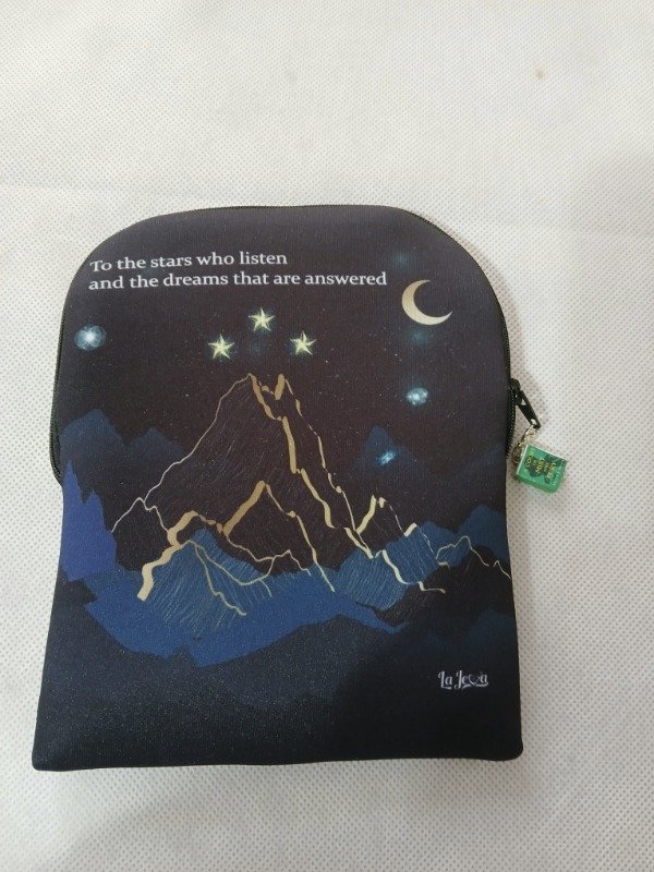 Producto - Funda Kindle con cierre ACOTAR