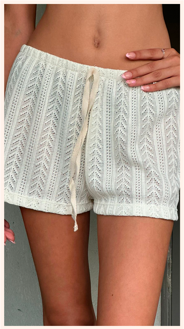 Producto - SHORT CALADO AMORE