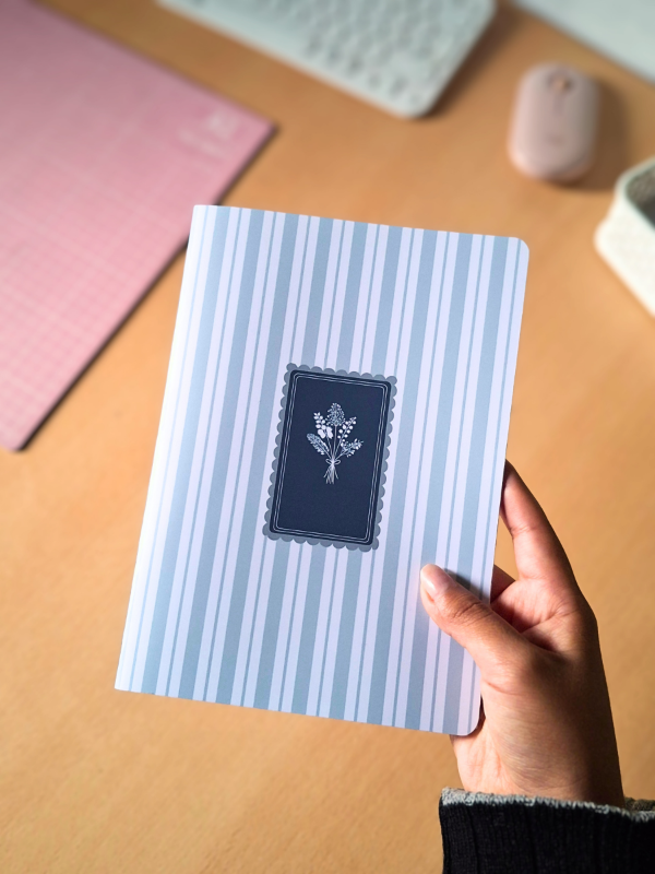 Producto - Cuaderno abrochado A5 - cuadriculado C205