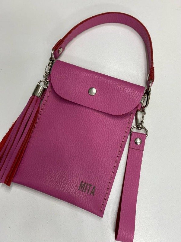 Producto - CARTERITA DE CUERO FUXIA