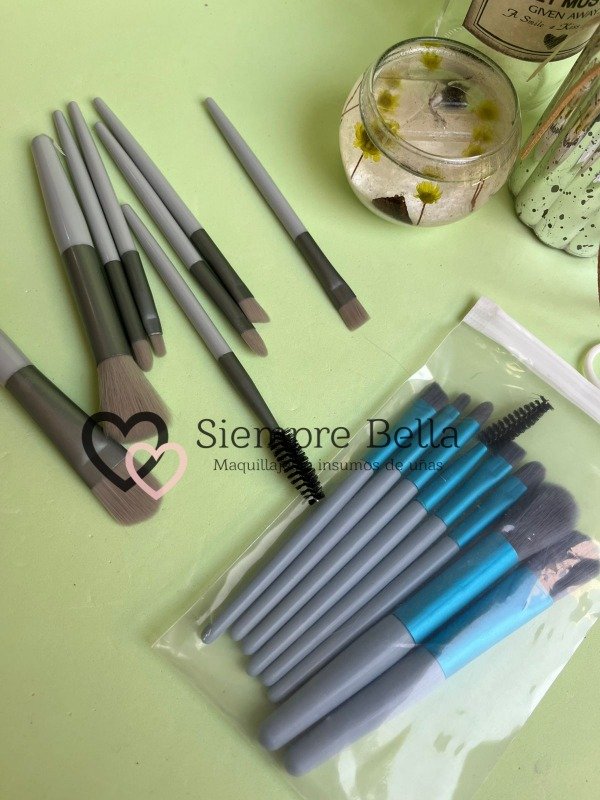 Producto - Set x8 brochas