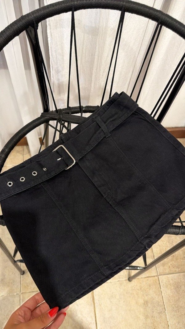 Producto - Pollera Milano