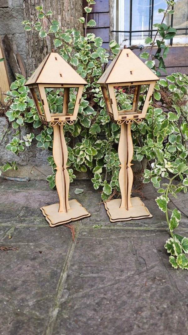 Producto - FAROL CON PIE - 1