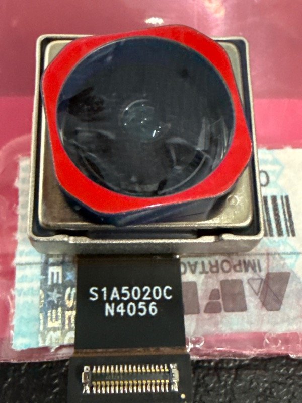 Producto - CAMARA TRASERA 50M MOTO EDGE 50 ULTRA XT2401 NUEVA ORIGINAL - PRINCIPAL