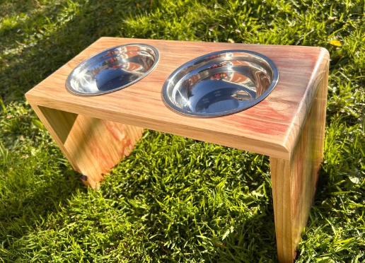 Producto - Comedero doble de madera tamaño PEQUEÑO