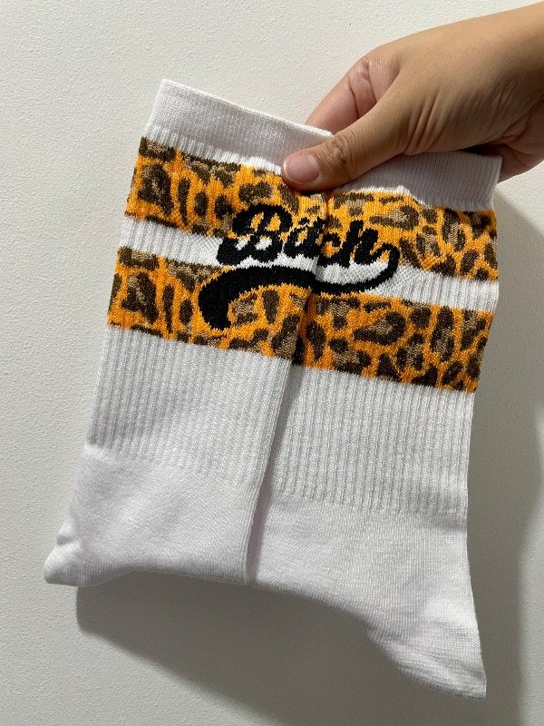 Producto - Media caña adulto bitch animal print