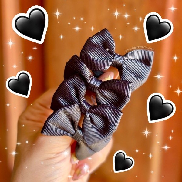 Producto - MINI GOMITAS CON MOÑO NEGRO X 4 UNIDADES