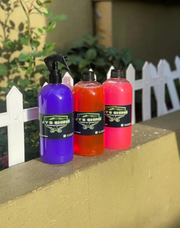 Producto - Etiquetas autoadhesivas Resistentes al agua