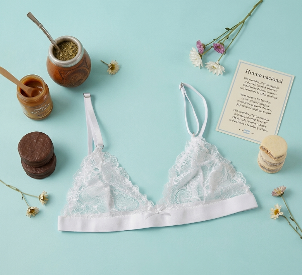 Producto - Bralette Petunia puntilla blanca