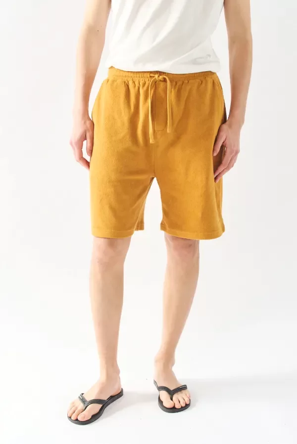 Producto - Short Towel Mostaza Bensimon