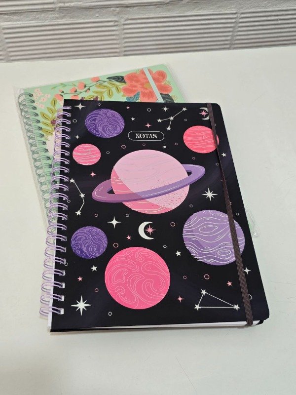 Producto - cuaderno anillado a4