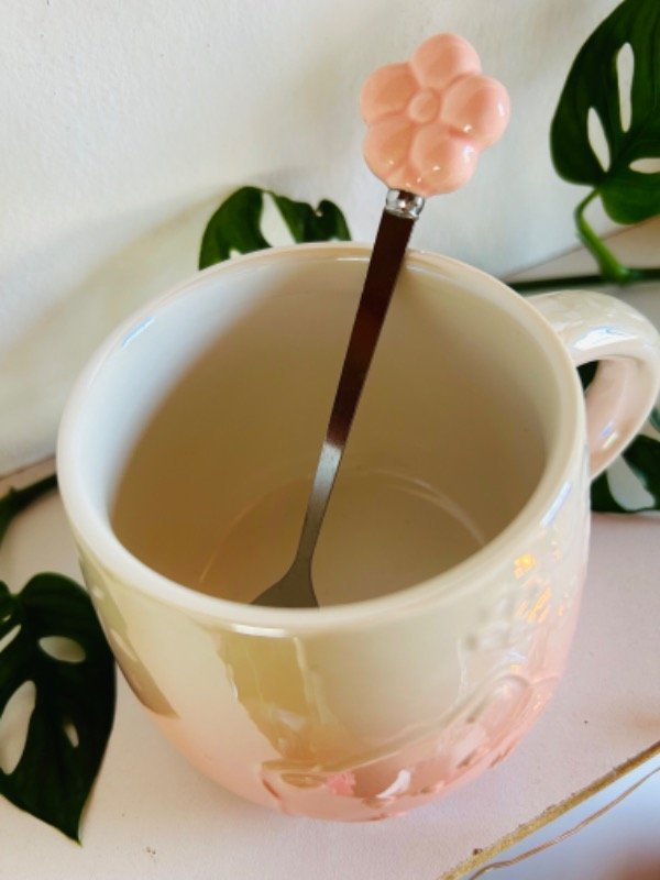 Producto - Taza Gatito tornasol con tapa y cucharita - 3