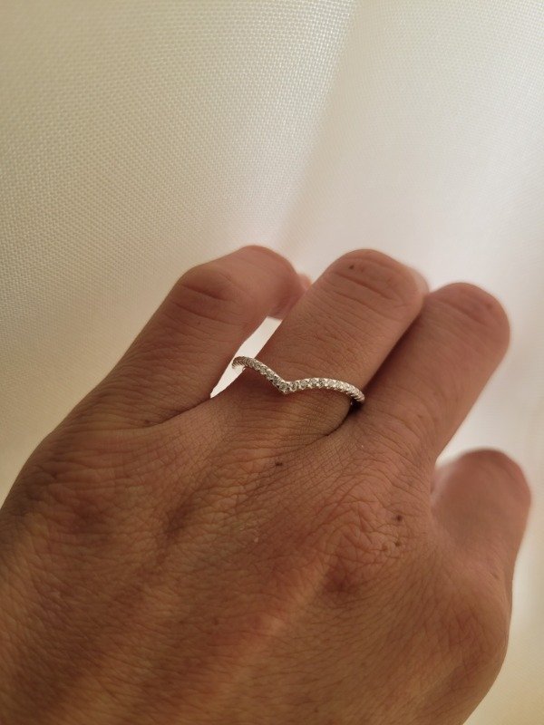 Producto - Anillo V con cúbics blancos Plata 925 - 0
