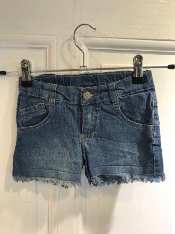 Producto - Short ADVANCED de jean azul claro deflecado- Talle 4 - PRECIO: 8x
