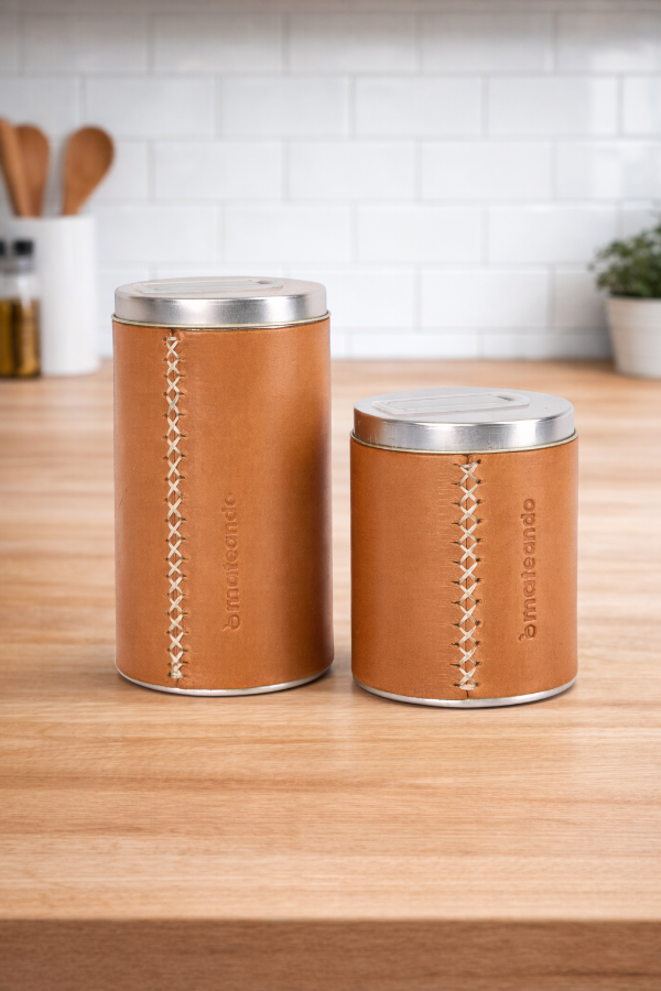 Producto - SET DE LATAS YERBERA Y AZUCARERA FORRADAS EN CUERO SUELA