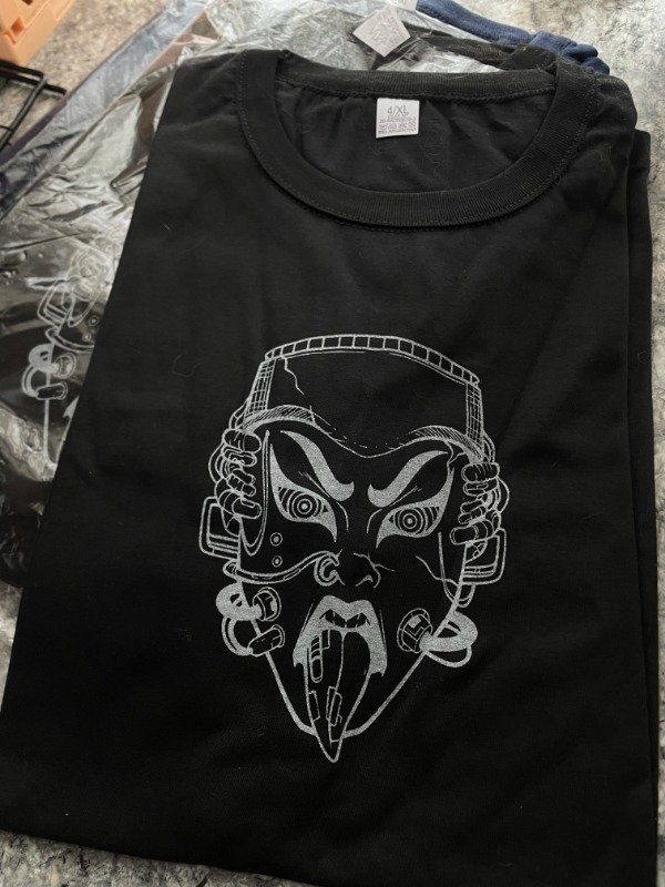 Producto - REMERAS ALGODÓN PAIN XL