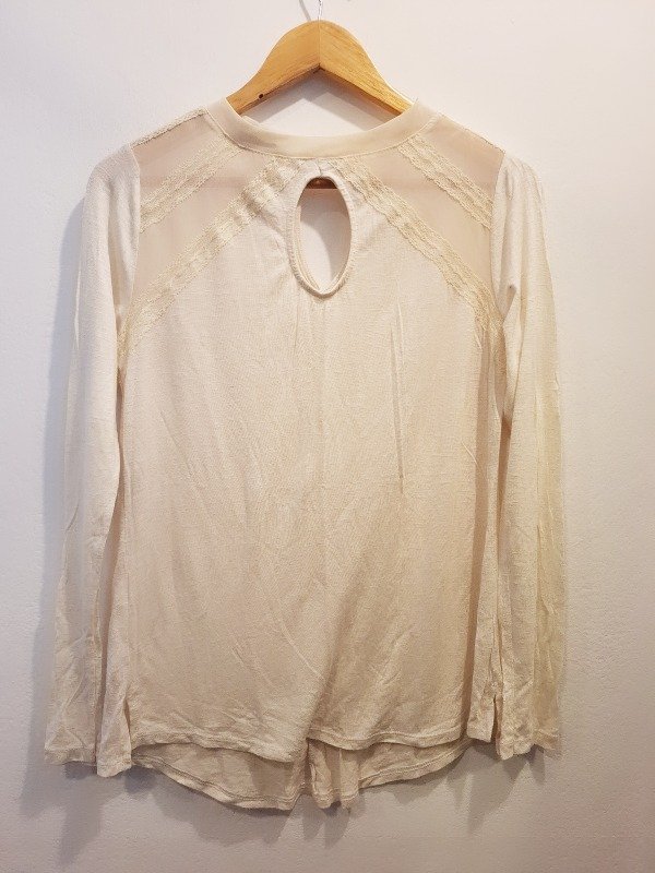 Producto - Blusa NUCLEO