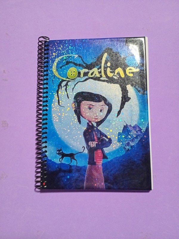 Producto - Cuaderno A5 Coraline