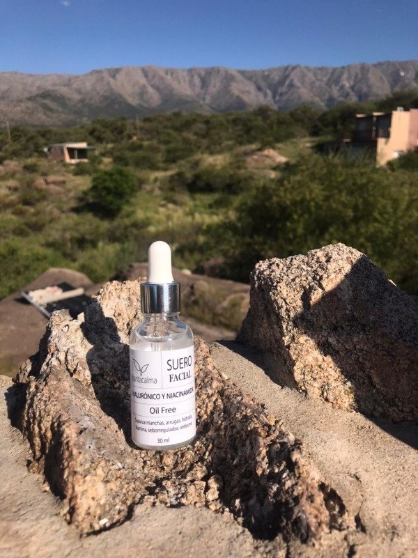 Producto - suero facial acido hialuronico