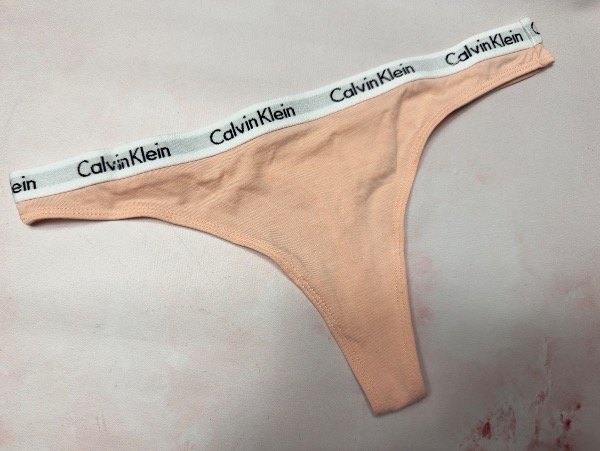 Producto - Less Calvin Klein 01618