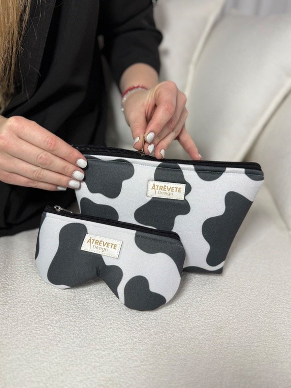 Producto - NECESER + PORTALENTES - VACA NEGRA