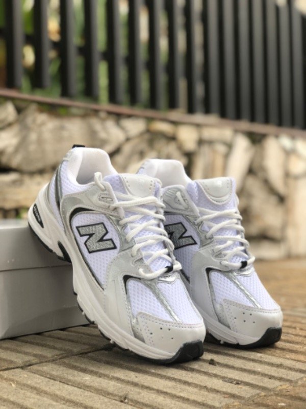 Producto - NEW BALANCE 530