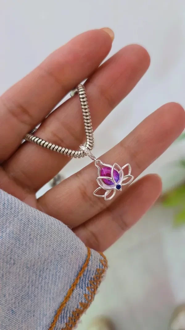Producto - Charms flor de loto con piedra PL - 0