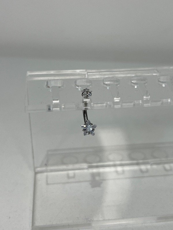 Producto - Piercing strass estrella