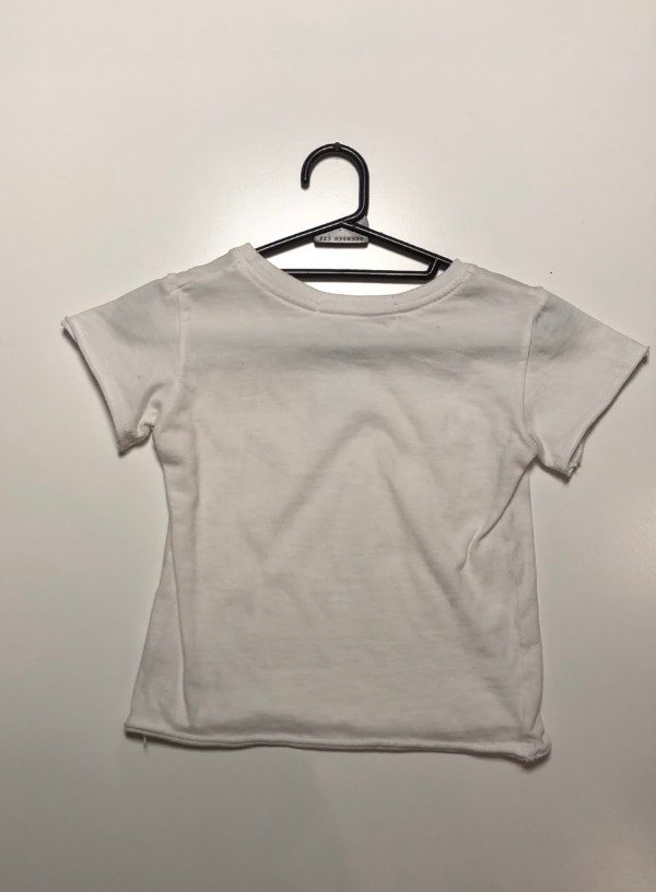 Producto - Remera blanca Mini Ánima 9 meses - 2