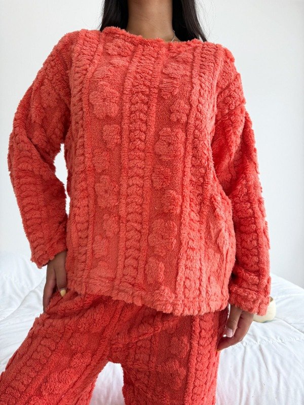 Producto - PIJAMA FLOR - POLAR SOFT HASTA EL 44