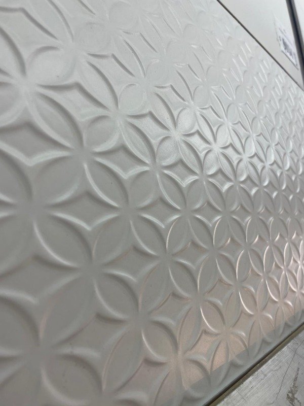 Producto - Ceramica Monaco White 31x60 revestimiento Montserrat