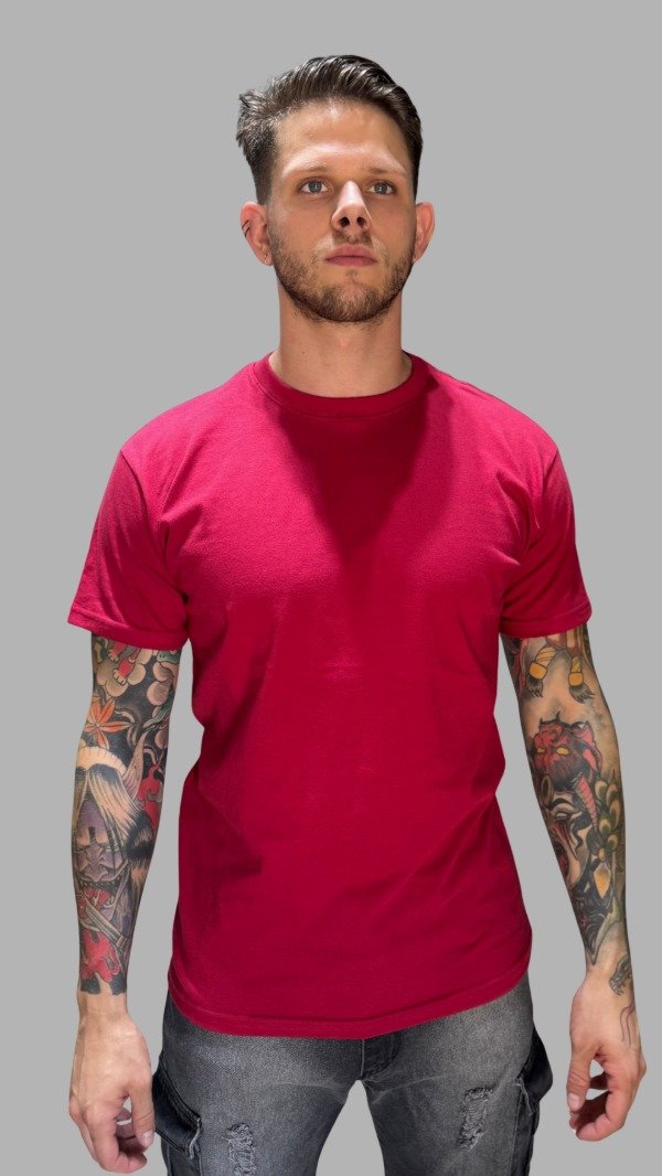 Producto - Remera clásica cherry