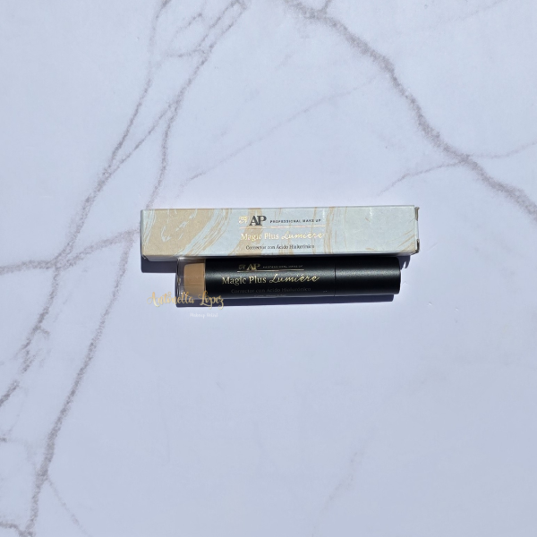 Producto - Corrector con acido hialuronico tono Apricot