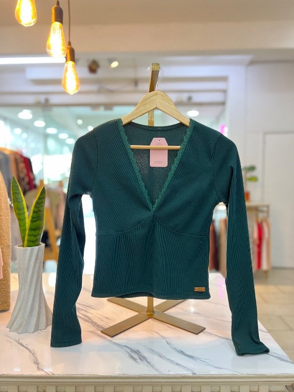 Producto - Camiseta con puntilla morley fridado VERDE 621