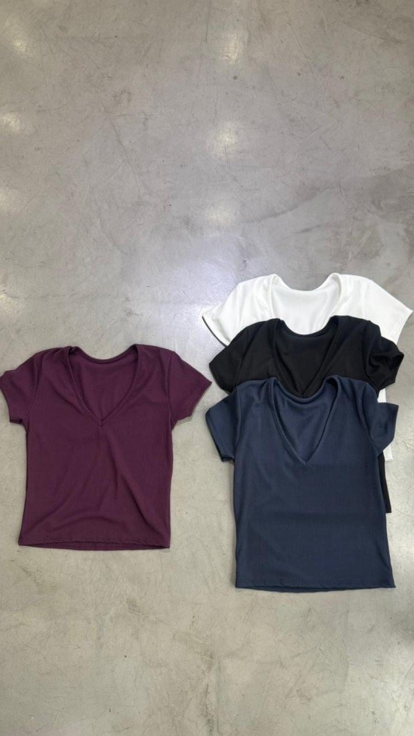 Producto - Remera Morley Escote en V