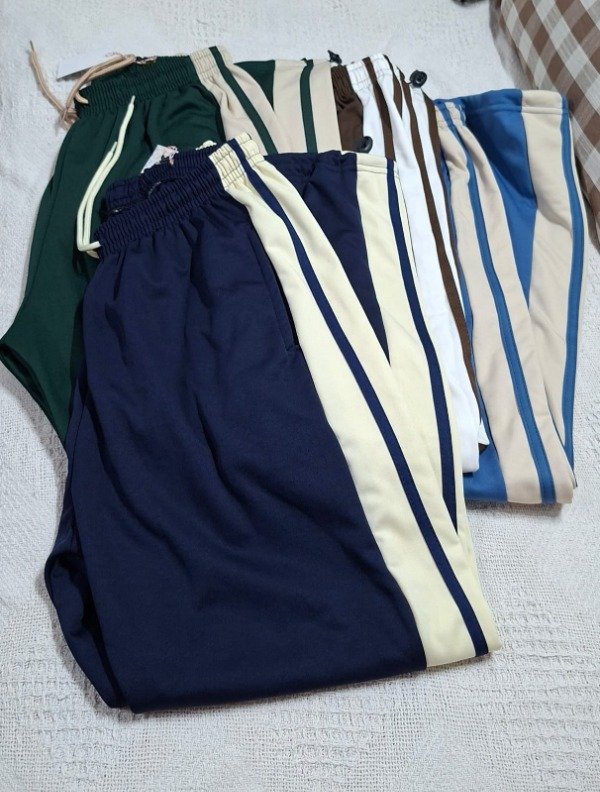 Producto - PANTALON BAGGY CON FRISA RAYAS GRANDES - 5